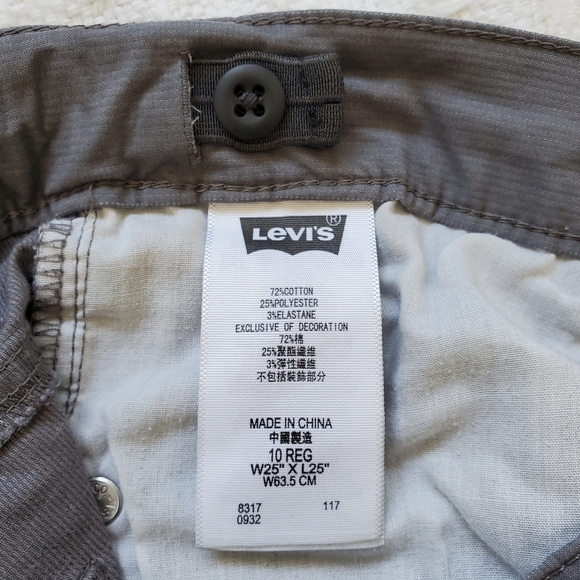 Levi's Slim Slacks, Boys, Size 10 Regular - Picture 9 of 9